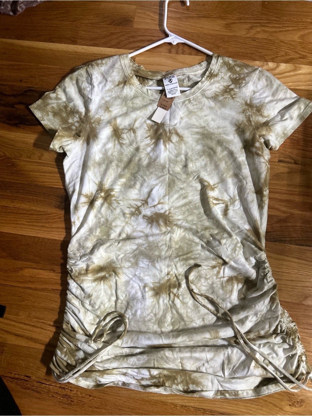 PINK Victoria's Secret Olive & White Tie-Dye Short Sleeve Ruched Top